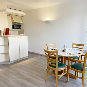 Bleue Oceane, Avec Piscine Commune Appartement